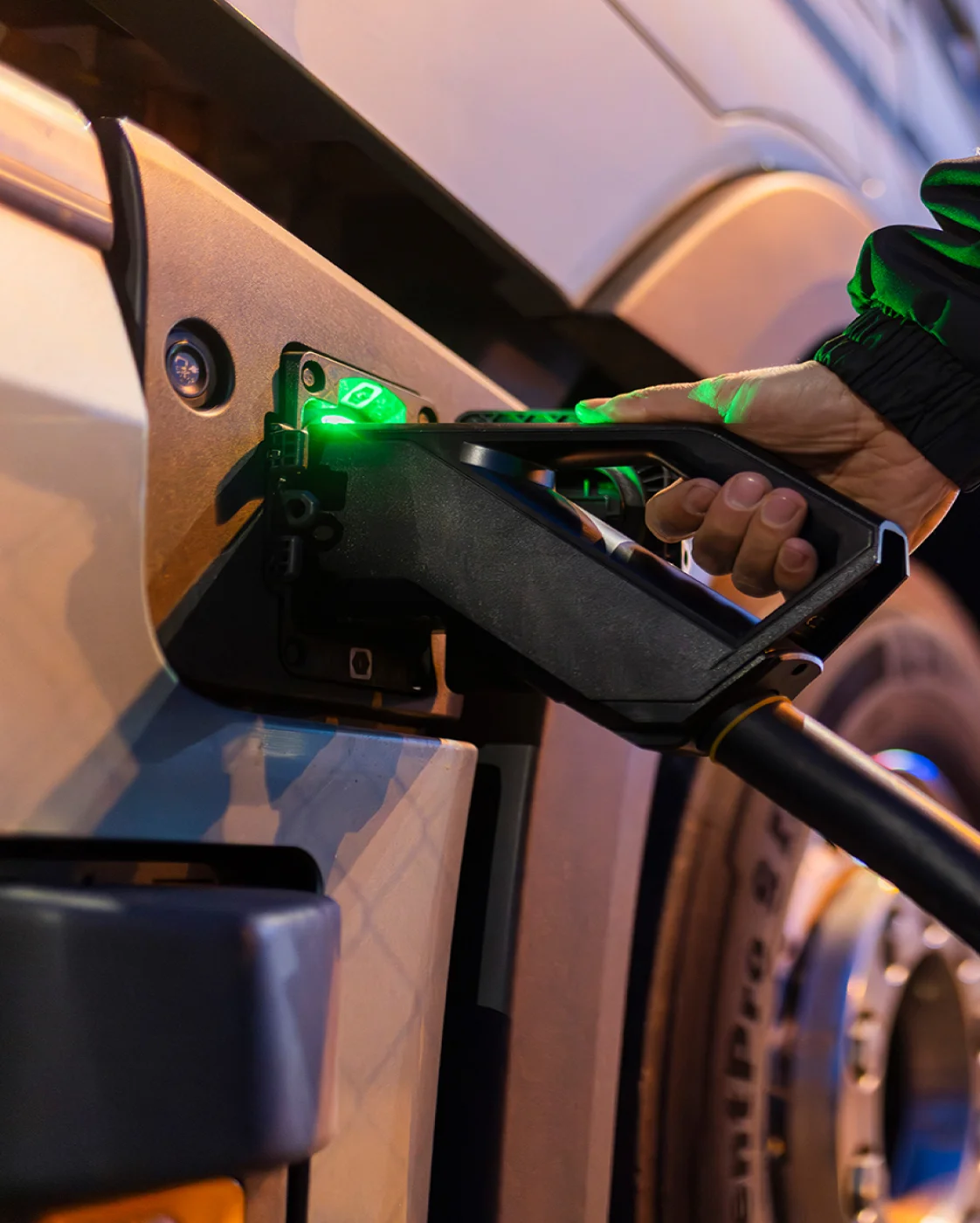 Ricarica i tuoi mezzi elettrici aziendali con Atlante